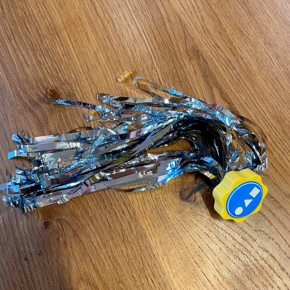 Jebi Chagi – A game similar to soccer with a small pouch, which can be played both outdoors and indoors - Image 5