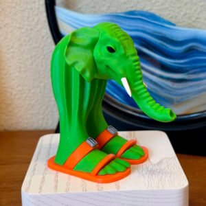 Larili Larila Figurine